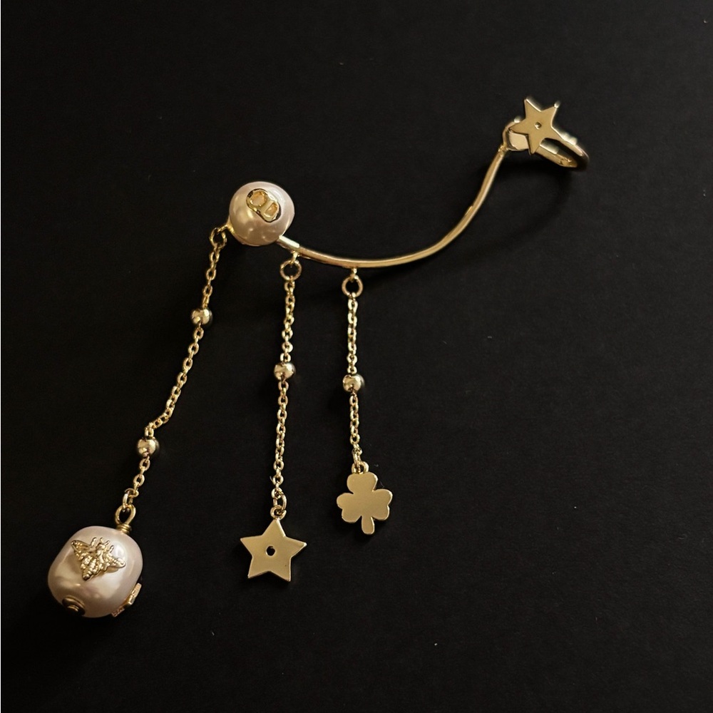 Elegant Gold Dangle Earrings